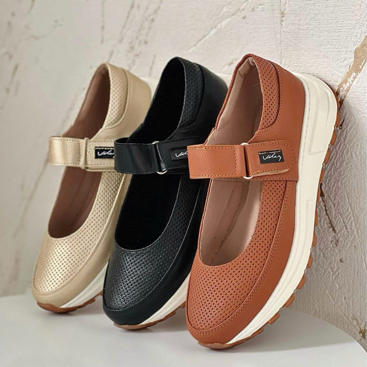 ZAPATILLAS MAFALDA VELEZ